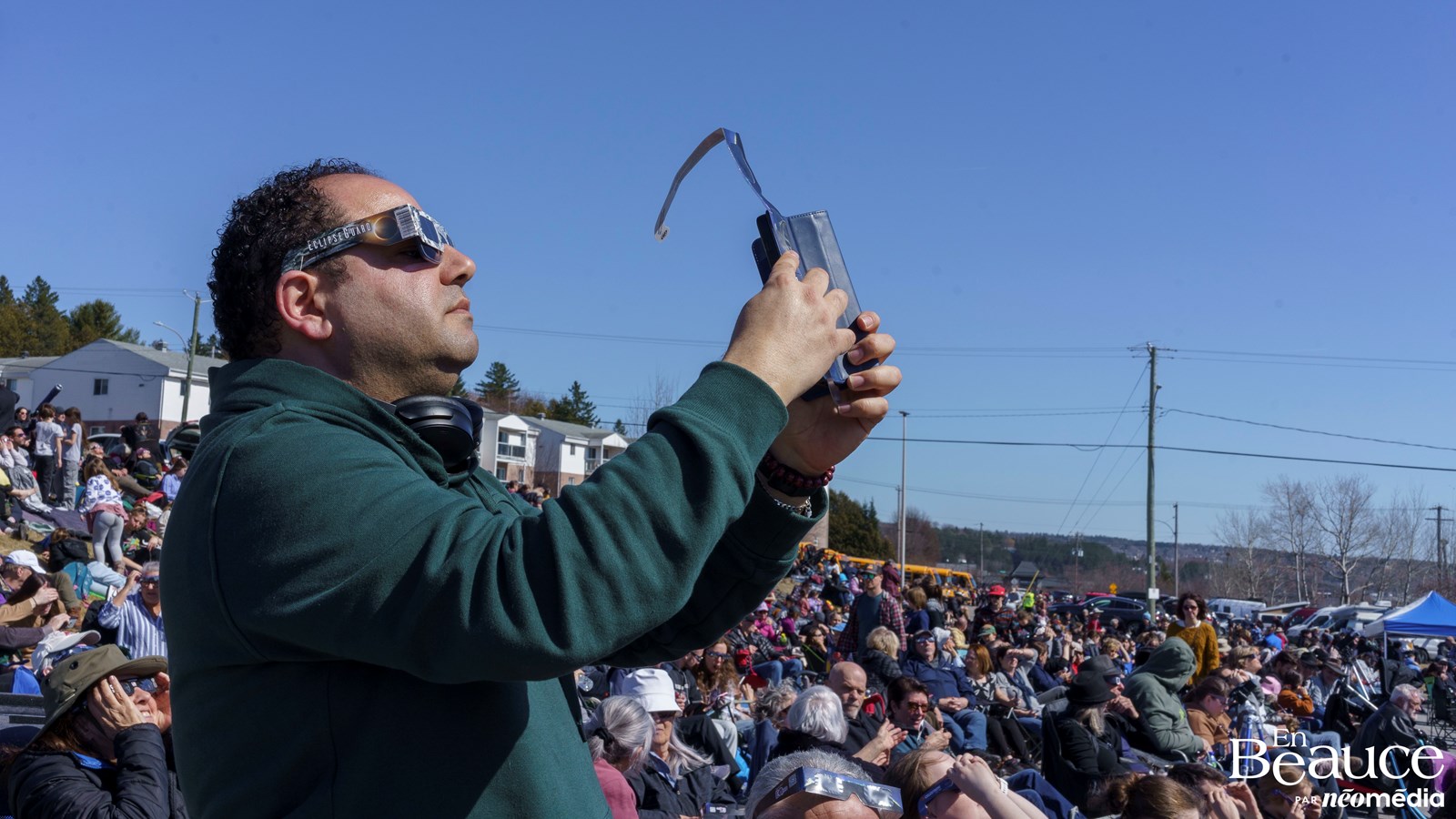 L'éclipse solaire totale à travers la lentille de nos journalistes