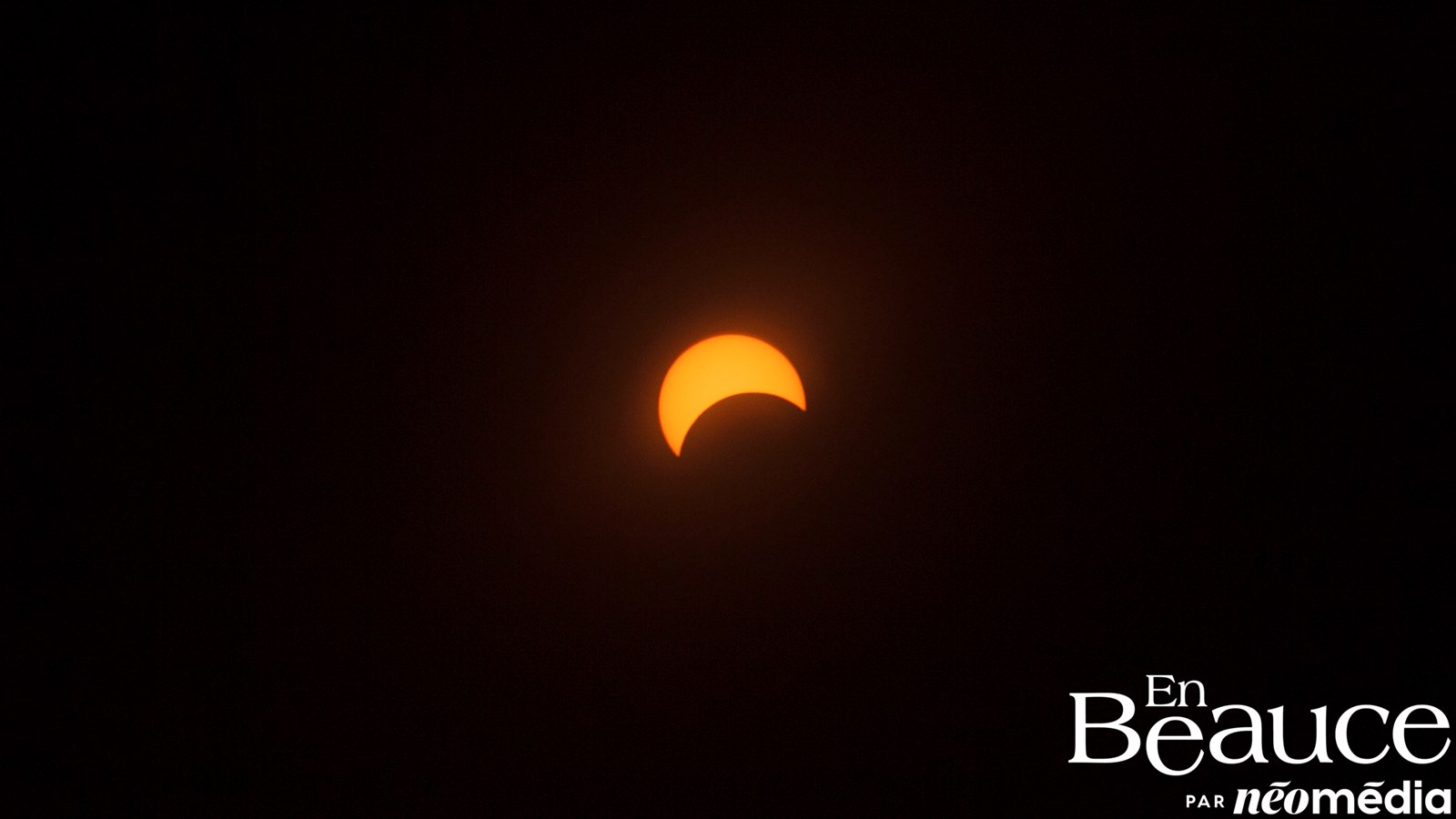 L'éclipse solaire totale à travers la lentille de nos journalistes