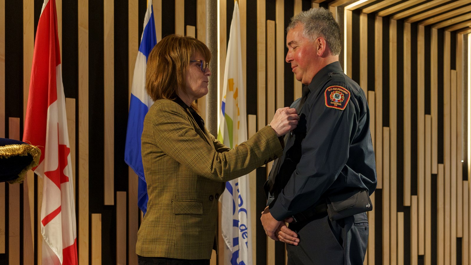 Remise de médailles: 29 pompiers honorés en Nouvelle-Beauce