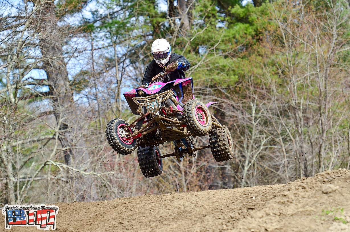 Poussée par l'adrénaline, India Jacques poursuit son rêve de Quad Cross