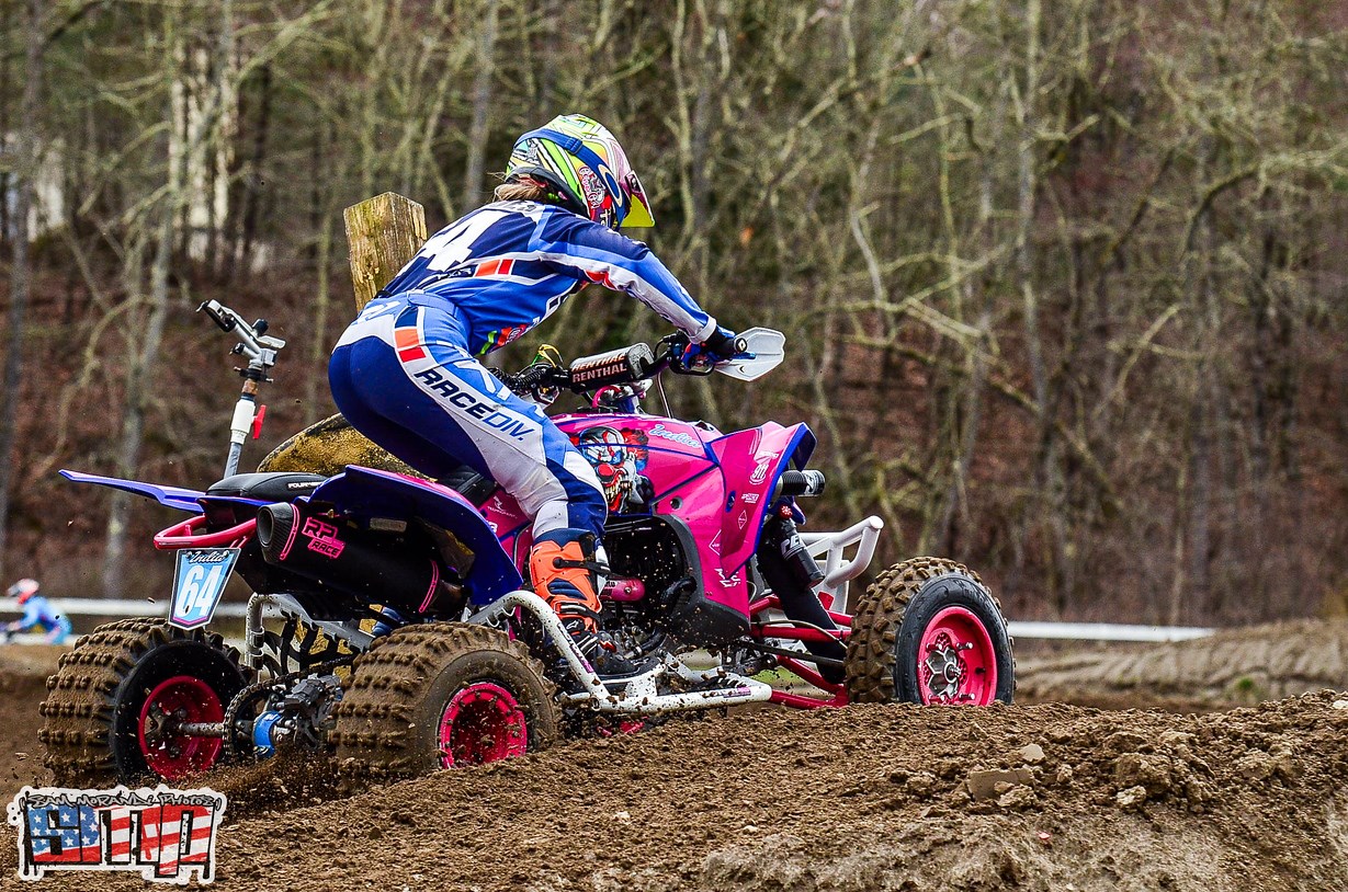 Poussée par l'adrénaline, India Jacques poursuit son rêve de Quad Cross