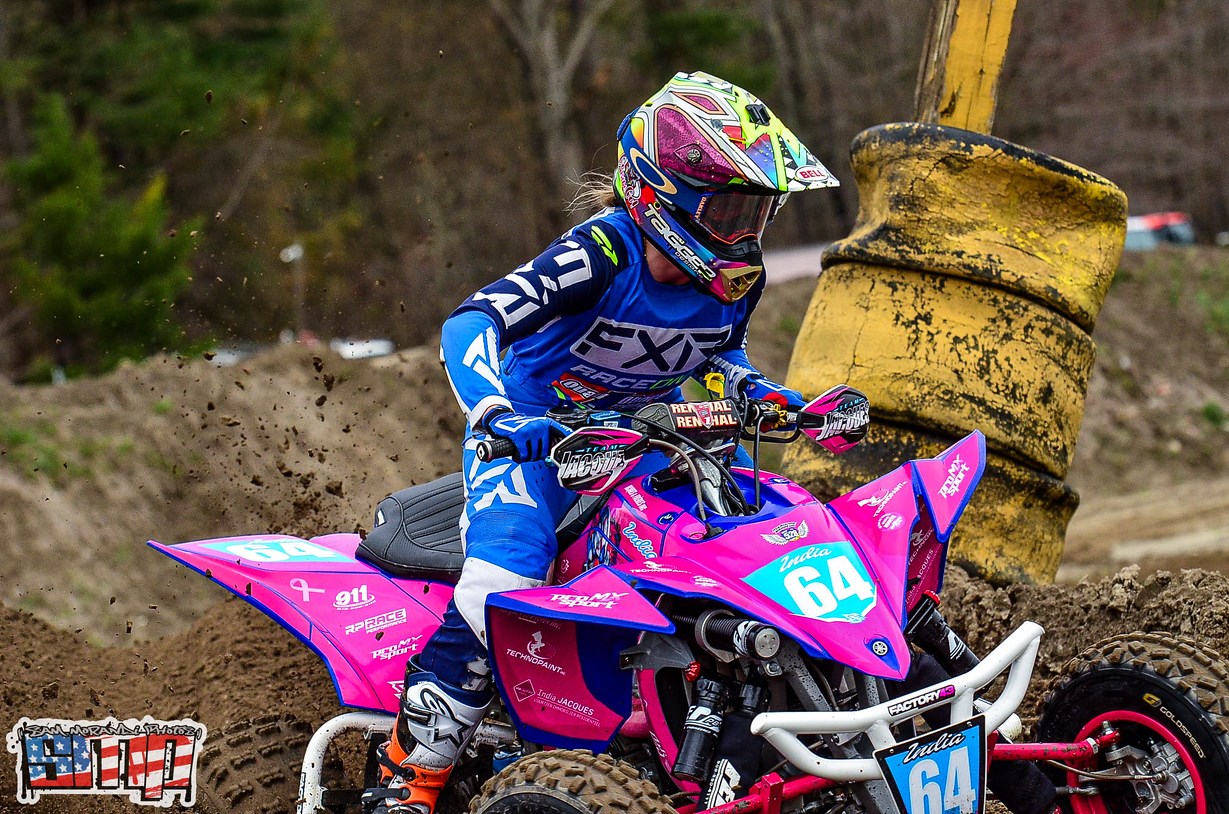 Poussée par l'adrénaline, India Jacques poursuit son rêve de Quad Cross