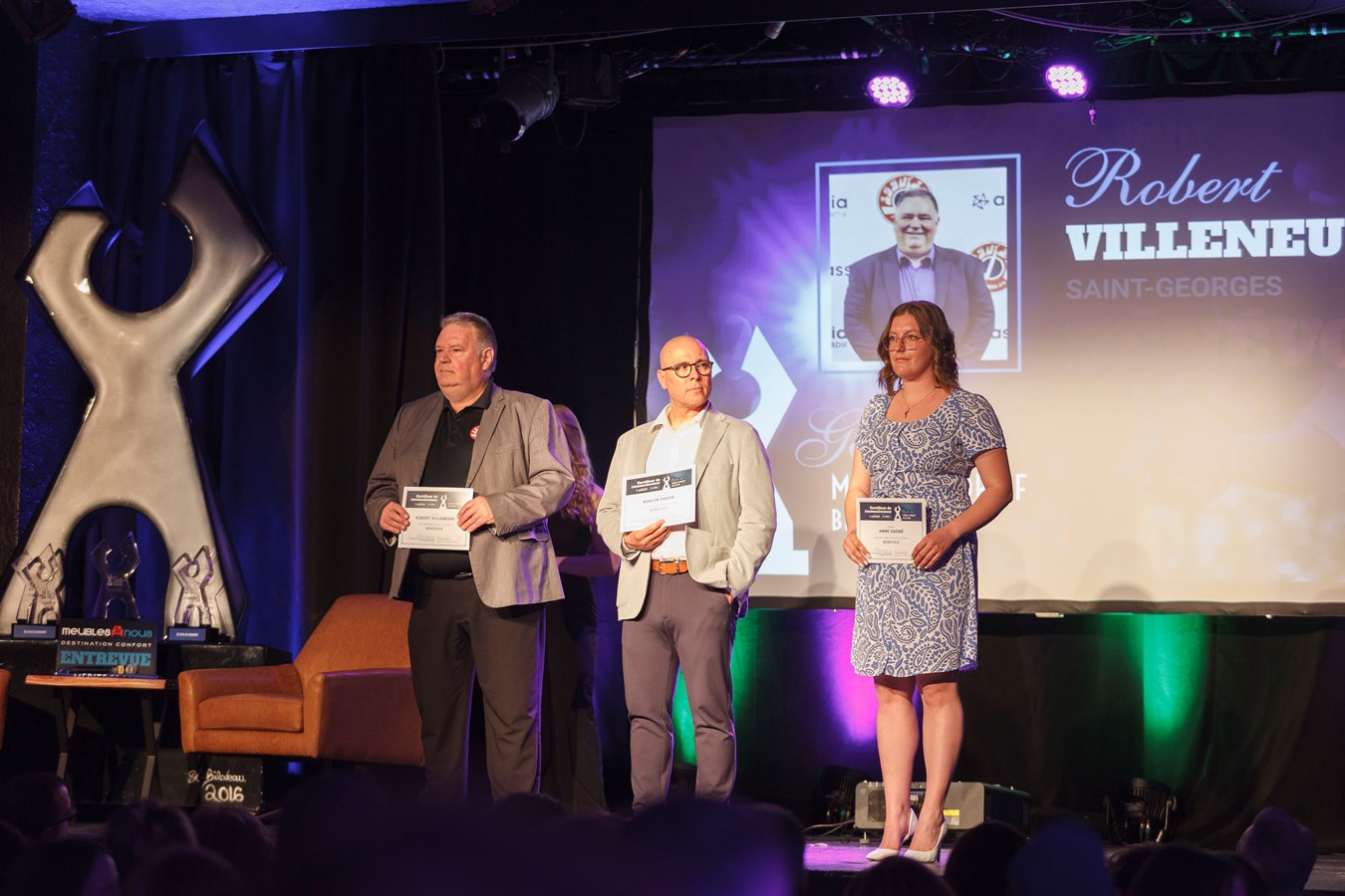 Bénévole: Robert Villeneuve, Martin Savoie (gagnant) et Anne Gagné