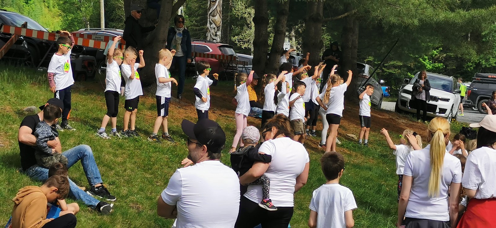 Plus de 500 enthousiastes à la Course colorée!