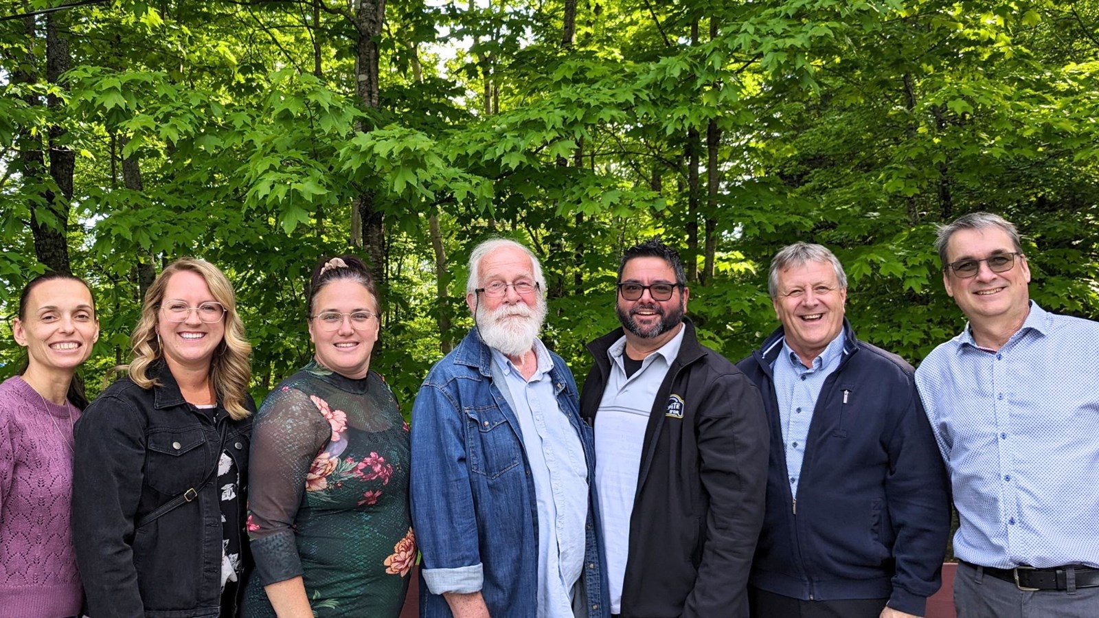 Le nouveau conseil d'administration, de gauche à droite, Mireille Vézina, Emmanuelle Grenier, Marie-Ève Poulin (secrétaire-trésorière), René Leduc (président), Nick Fortin, Gaétan Vachon (vice-président), et François Morin. Absents: Jean-Yves Goulet et Claudia Poulin.