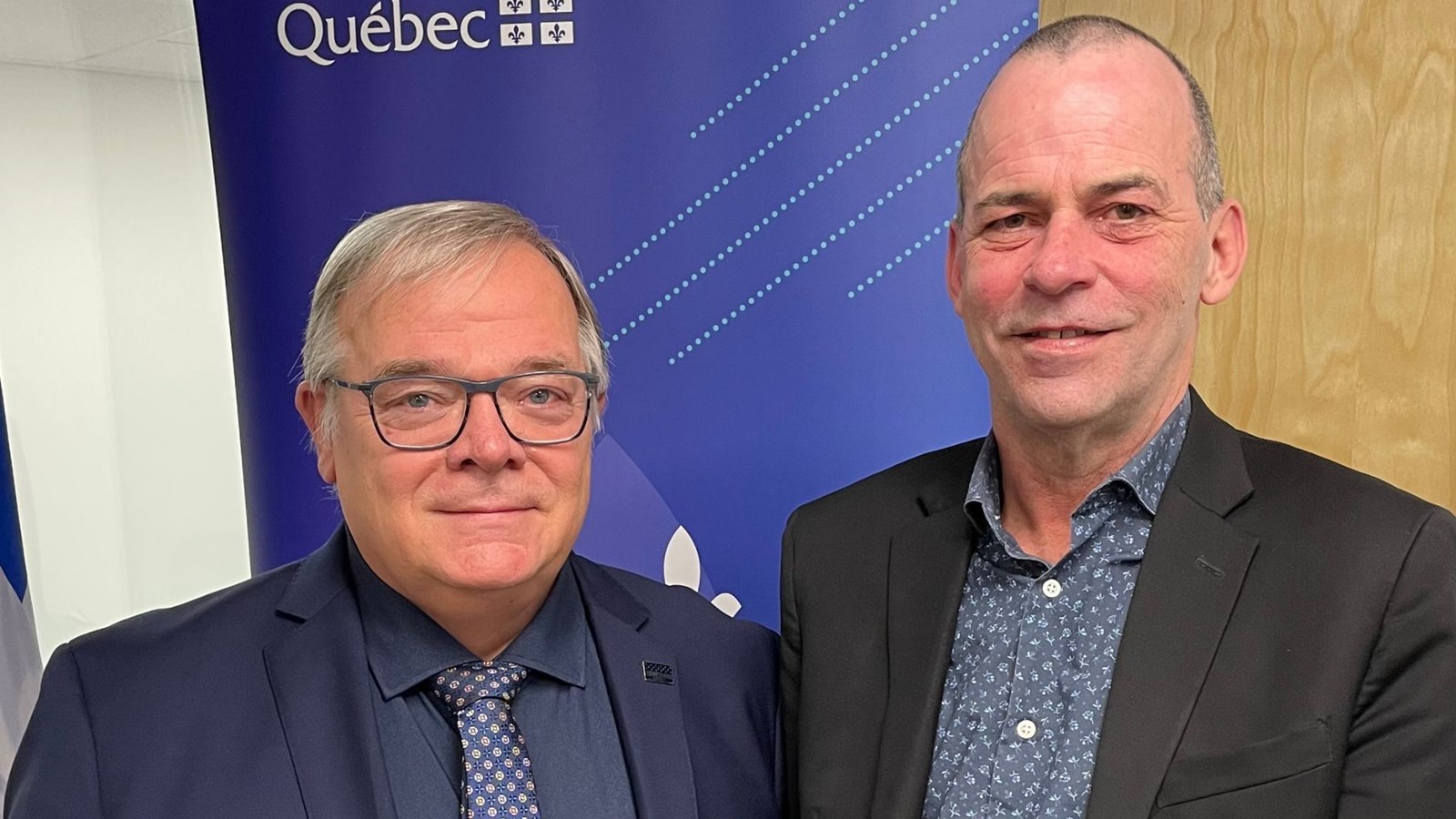 Le député de Beauce-Nord, Luc Provençal, en compagnie du maire de Saint-Joseph-de-Beauce, Serge Vachon.