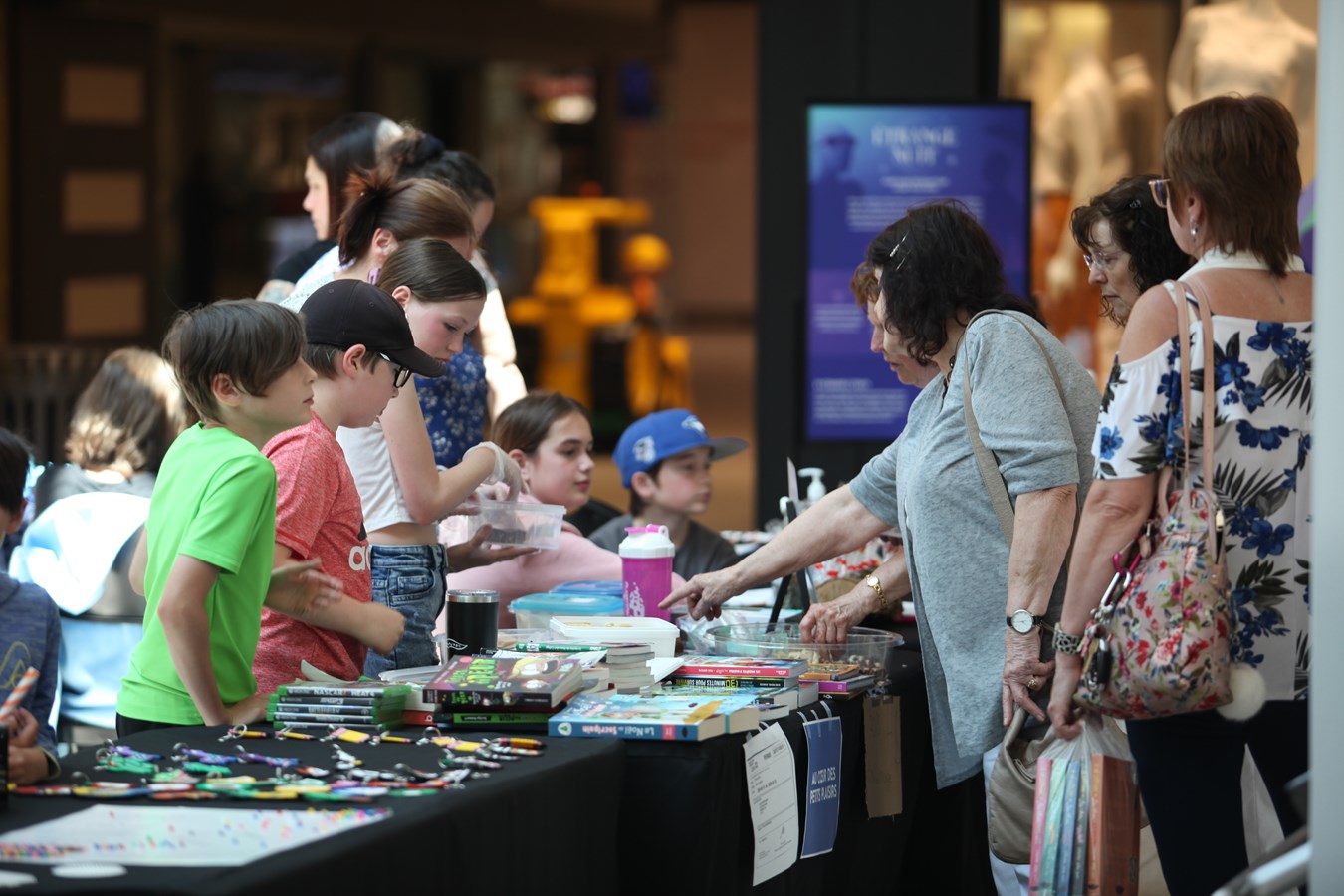 Des entrepreneurs en herbe prennent d'assaut le Carrefour Saint-Georges