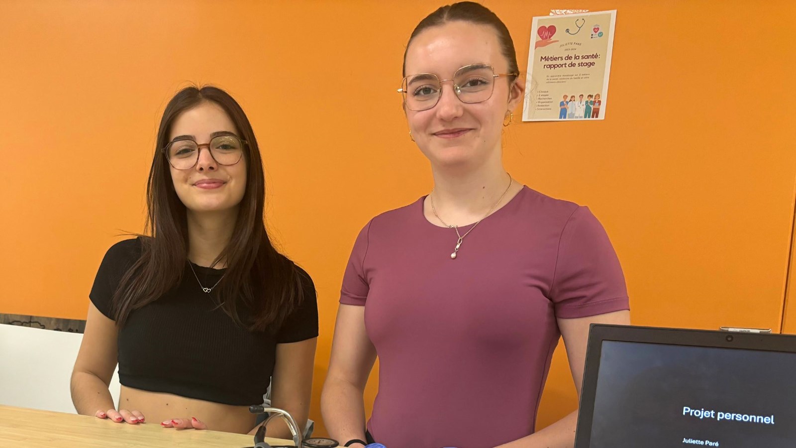 Megan Pomerleau et Juliette Paré.