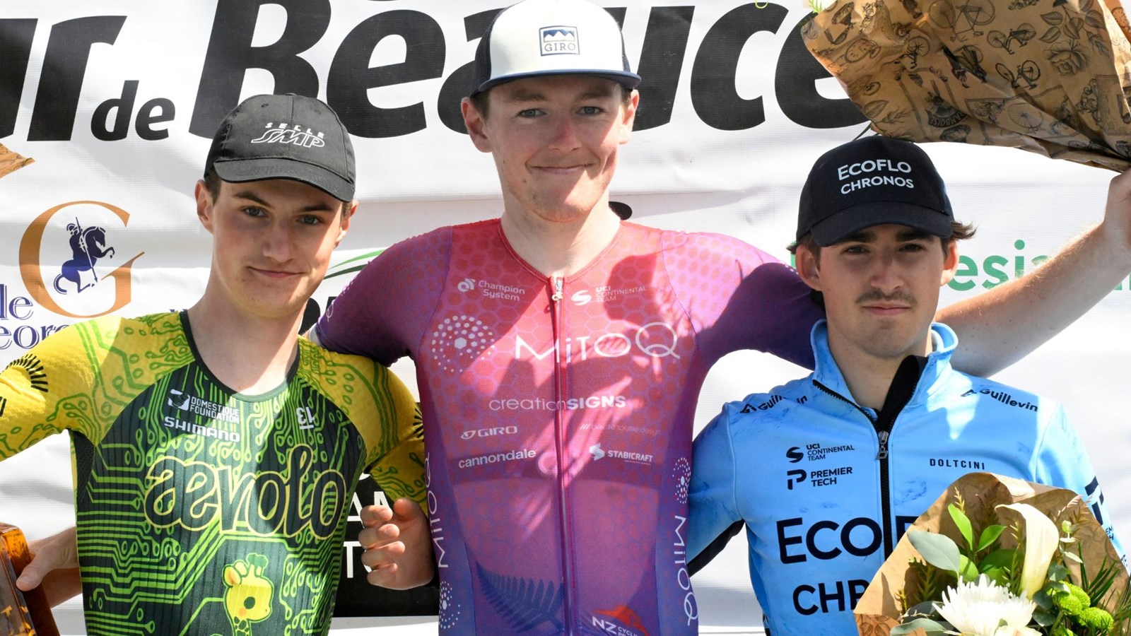 Burnett a devancé l’Américain Ian Lopez et le Québécois Félix Hamel.