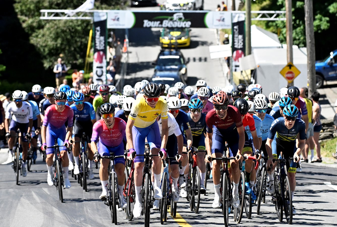 Josh Burnett est couronné champion du Tour de Beauce