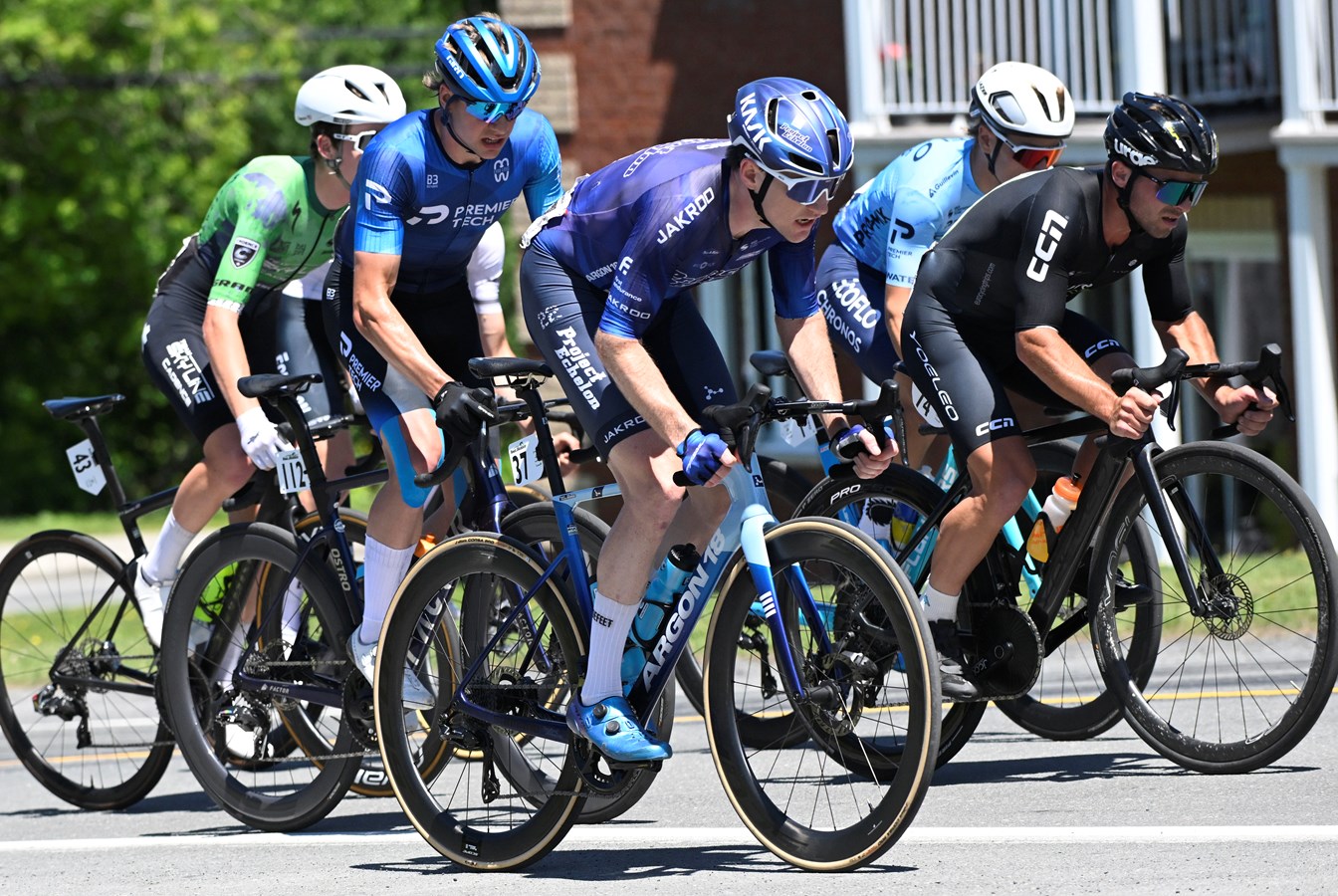 Josh Burnett est couronné champion du Tour de Beauce