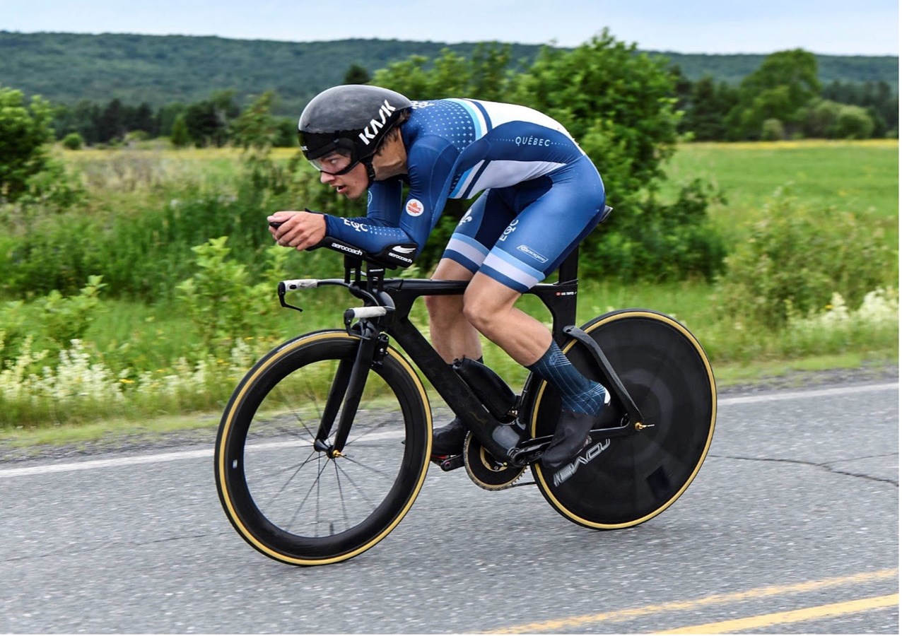 Carl Truffer, le nouveau champion canadien du contre-la-montre chez les juniors hommes