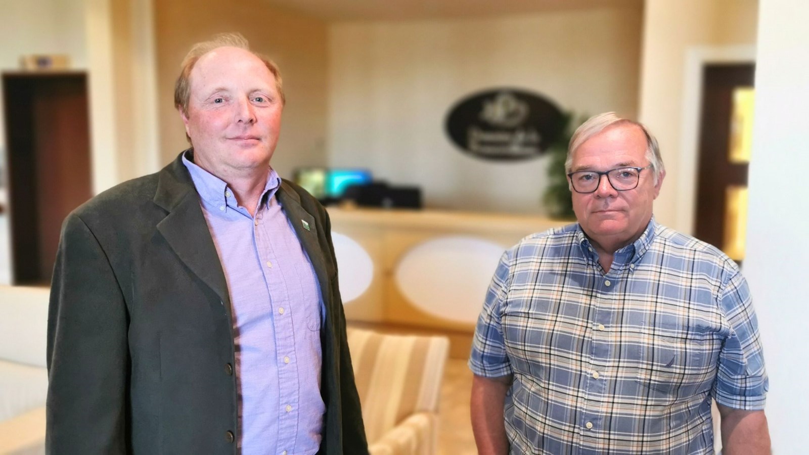 Le conseiller du district 4 de la Ville de Beauceville, Patrick Mathieu, et le député de Beauce-Nord, Luc Provençal, étaient présents à la séance d'information.