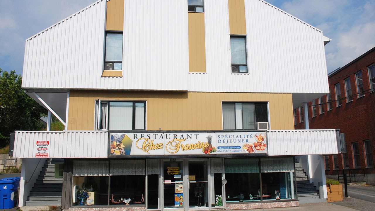 Les ancêtres de l'édifice du restaurant Chez Francine