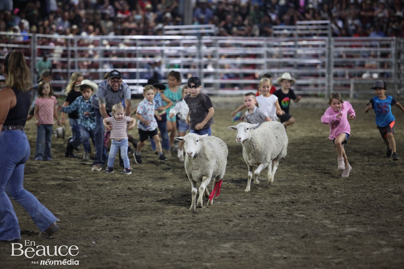 La folie western s'empare de Saint-Victor