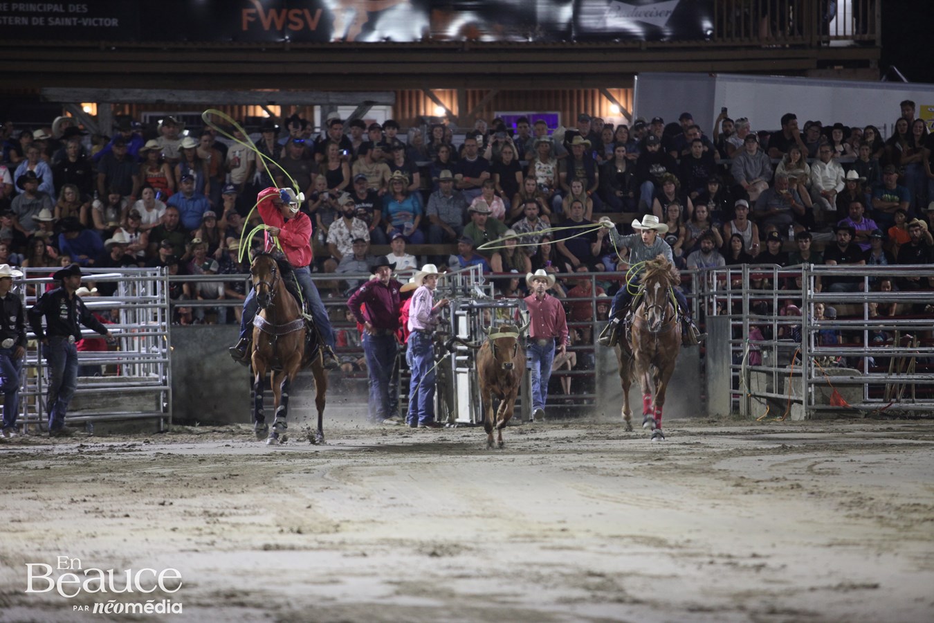 La folie western s'empare de Saint-Victor