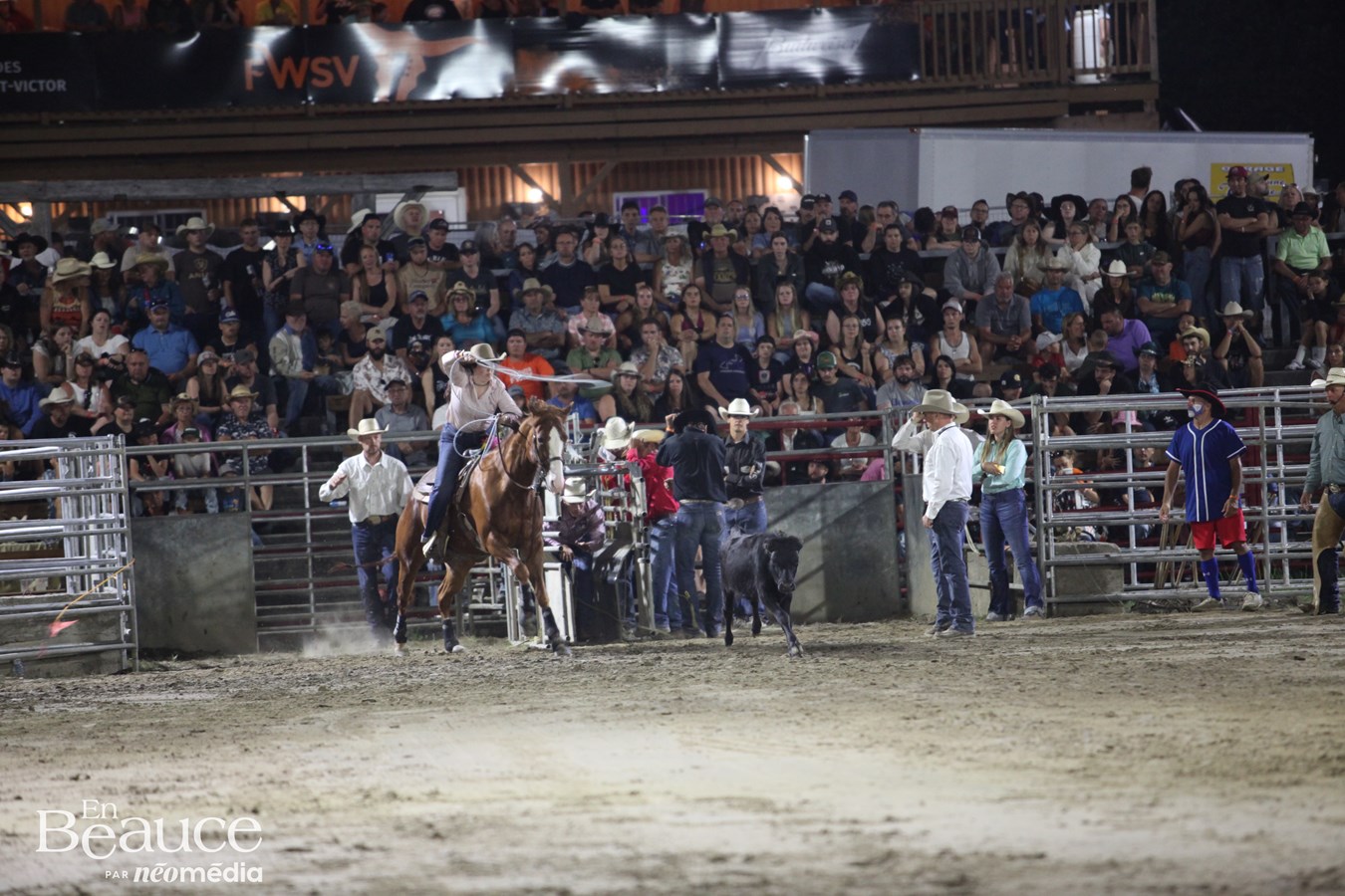 La folie western s'empare de Saint-Victor