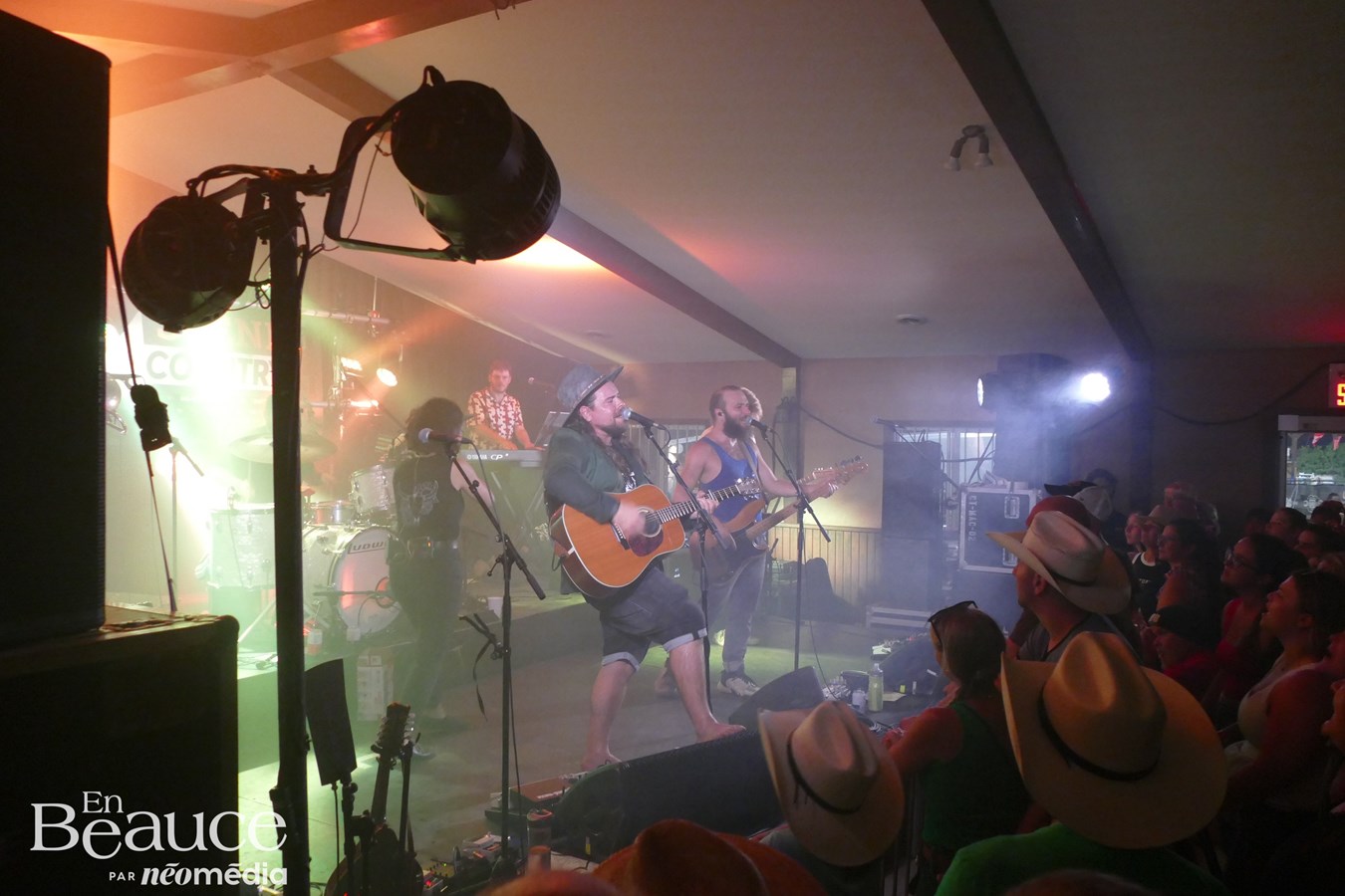 La folie western s'empare de Saint-Victor