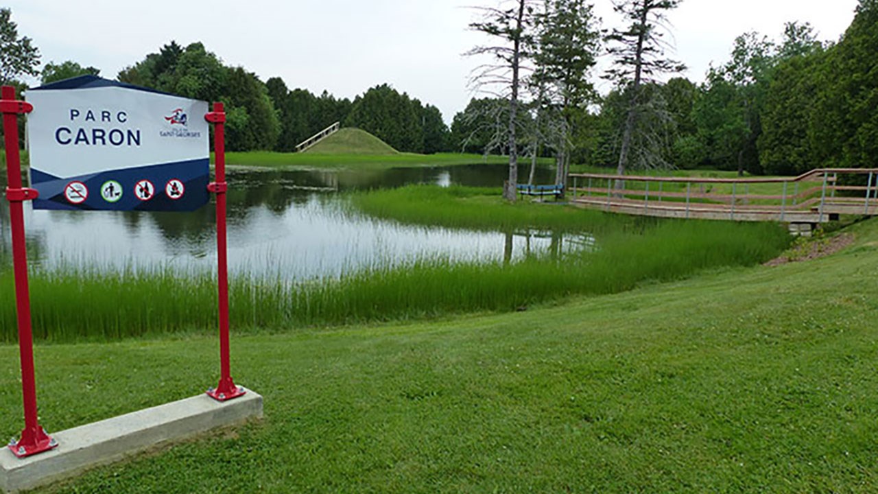 Les croix de chemin d'Odilas Caron à Jersey-Mills