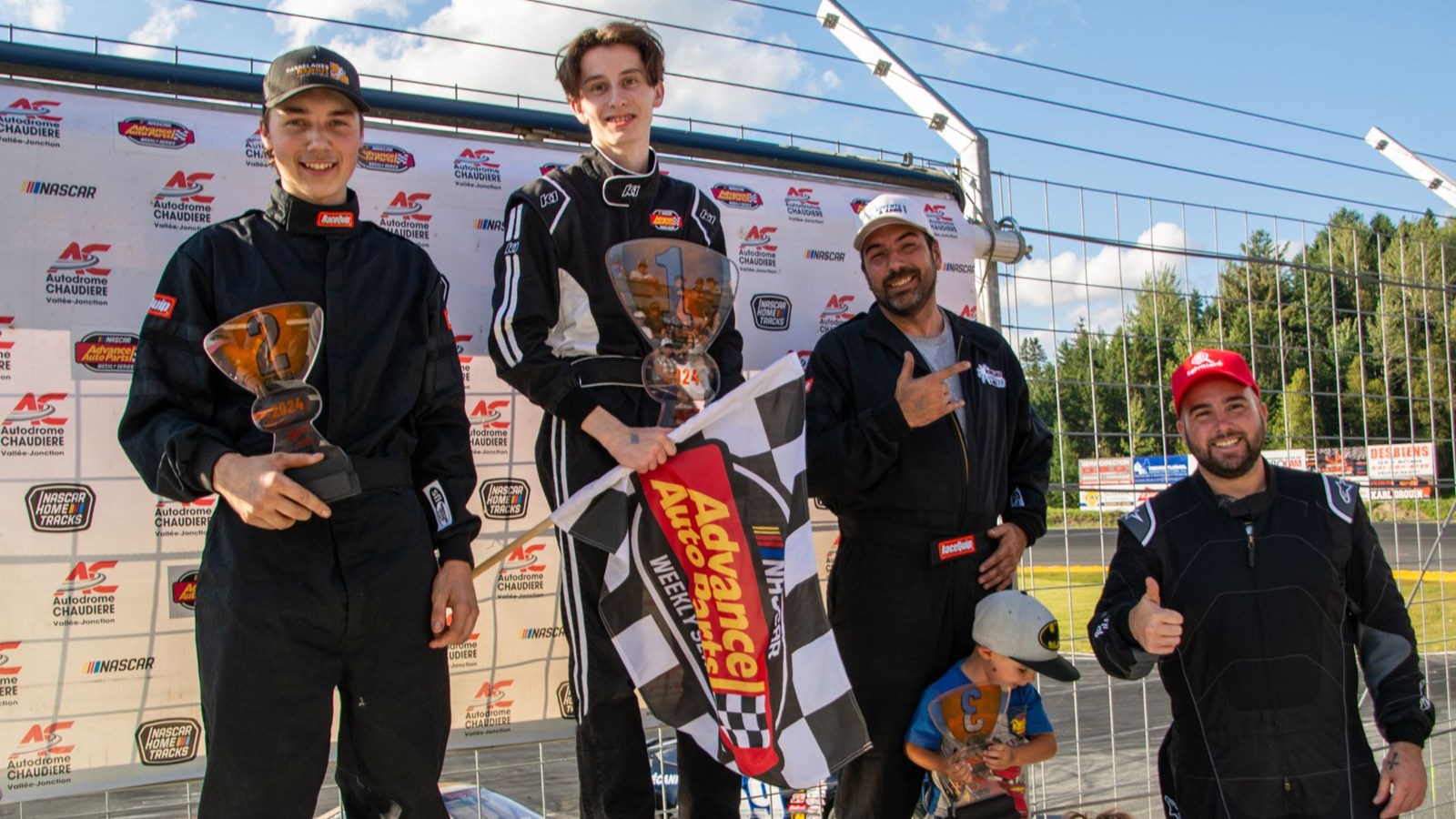 Podium Nascar Sport Compact Développement.