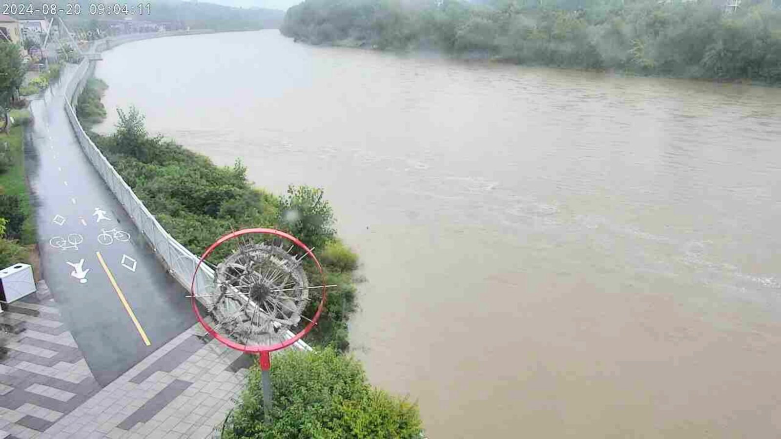 Niveau à la hauteur du pont Roy à Saint-Georges.