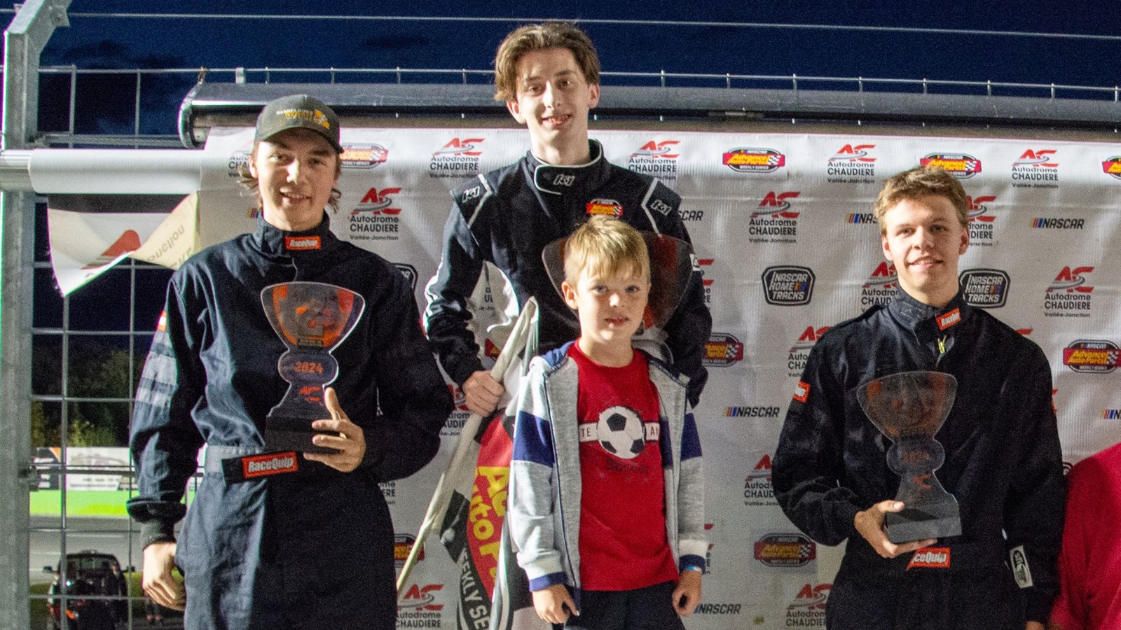 Podium Nascar Sport Compact Développement