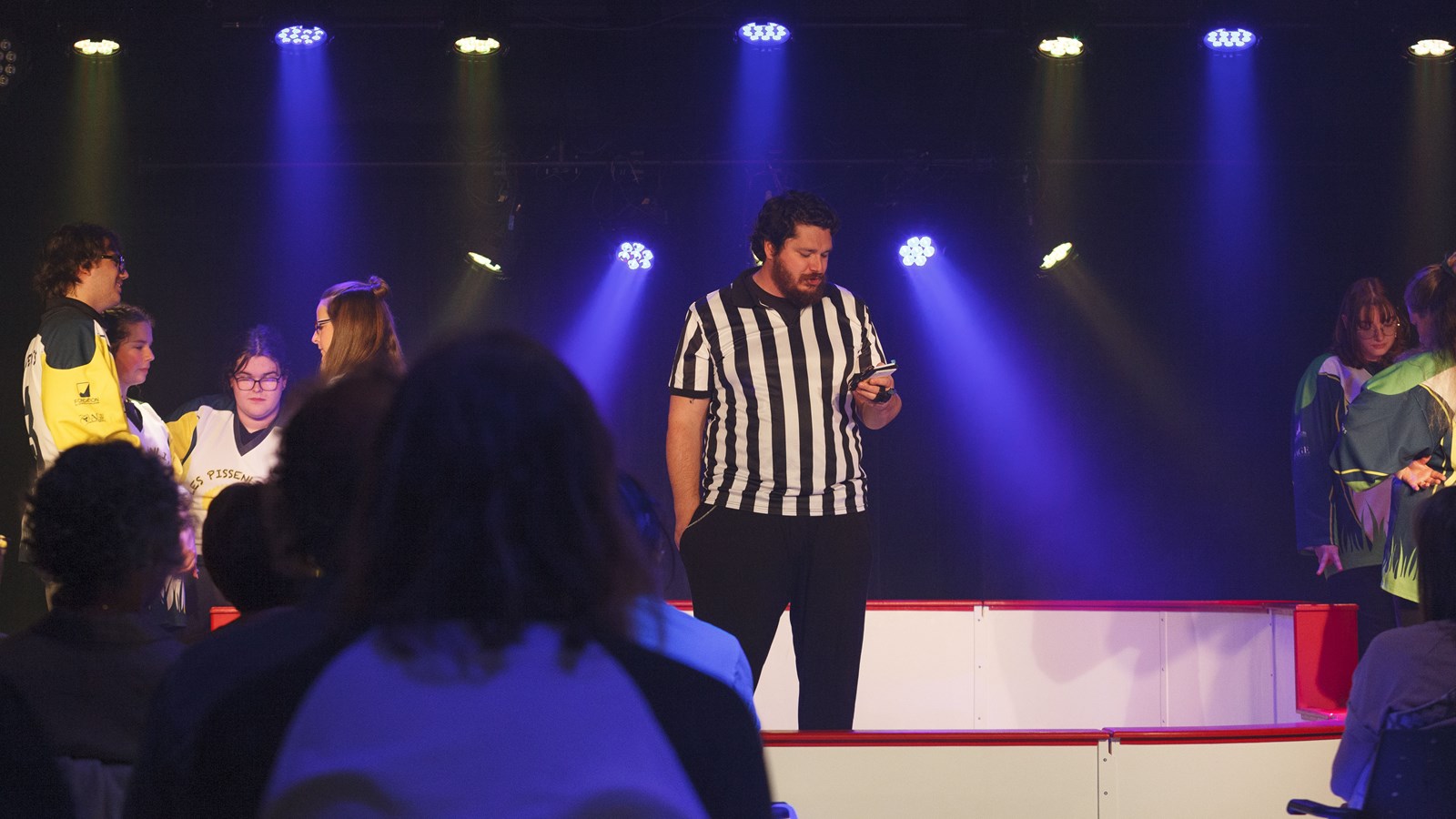 Une soirée retrouvailles des Pissenlits sous le signe de l'humour