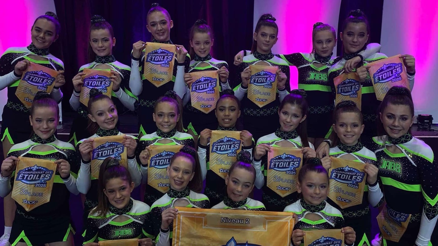 Les Jabs Cheerleading remportent quatre podiums
