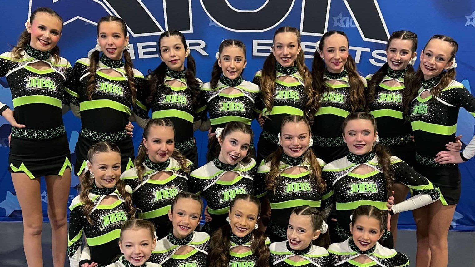 Les Jabs Cheerleading remportent quatre podiums