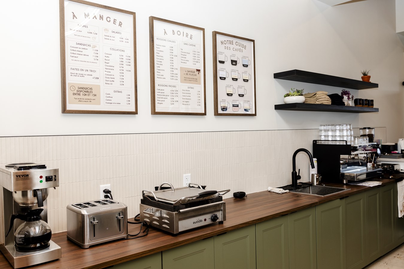 Un nouveau café-sandwicherie ouvre ses portes à Sainte-Marie