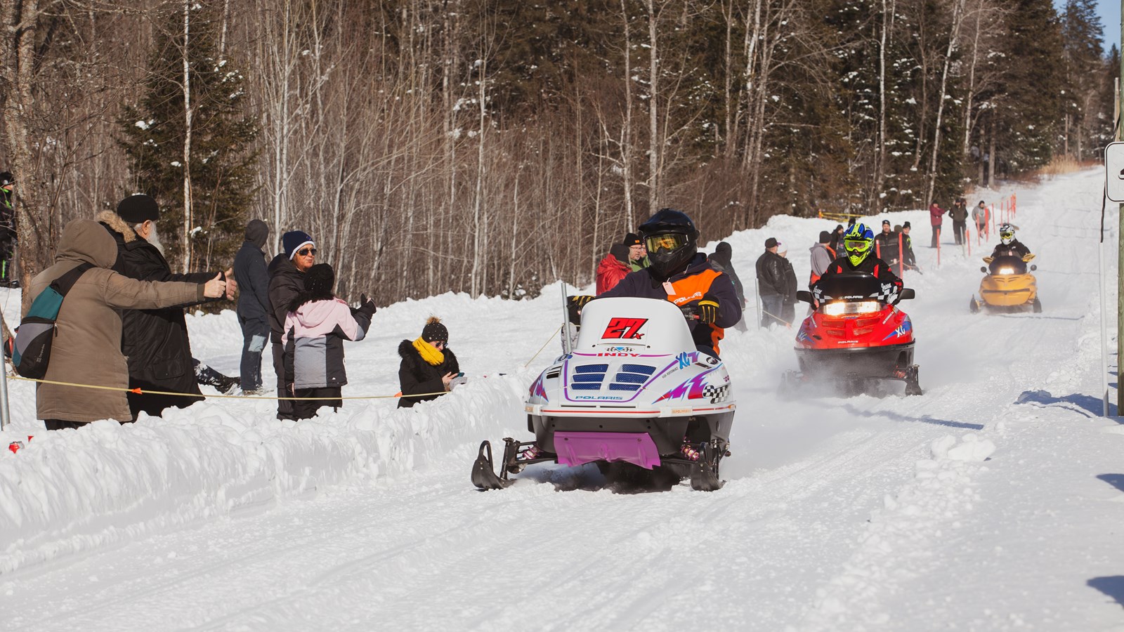 Retour en images sur les drags vintage du Club motoneige de Beauceville 