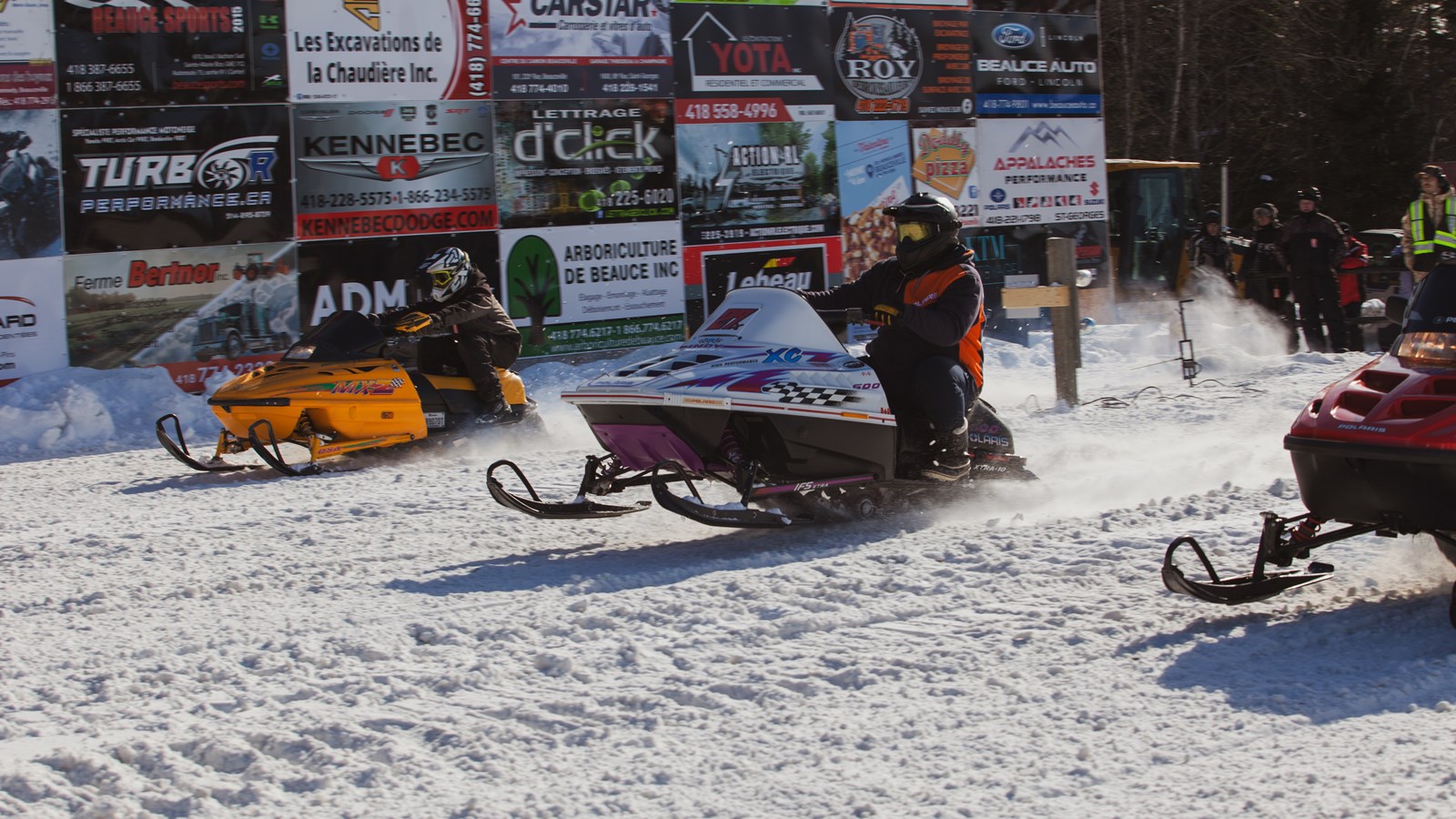 Retour en images sur les drags vintage du Club motoneige de Beauceville 