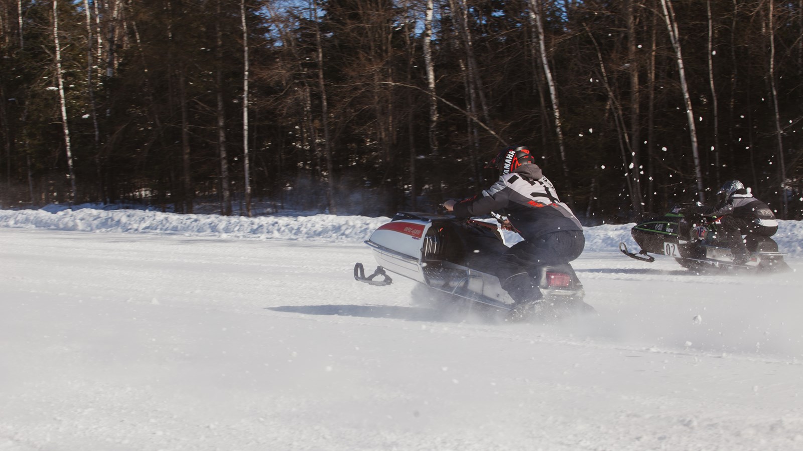 Retour en images sur les drags vintage du Club motoneige de Beauceville 