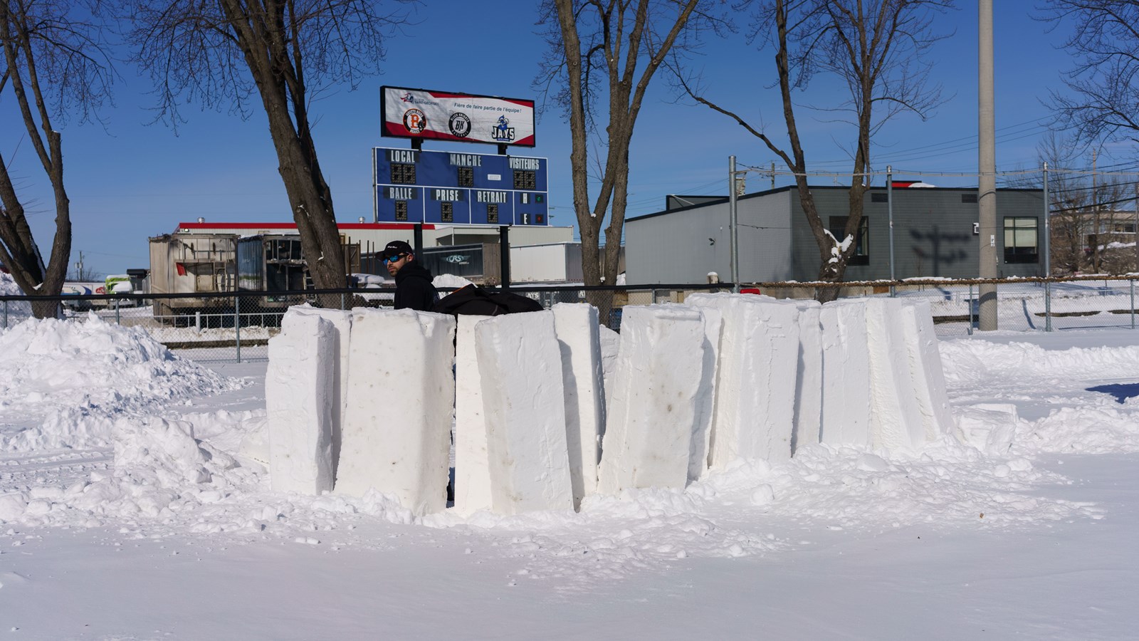 Vingt-cinq sculptures de neige à Saint-Georges