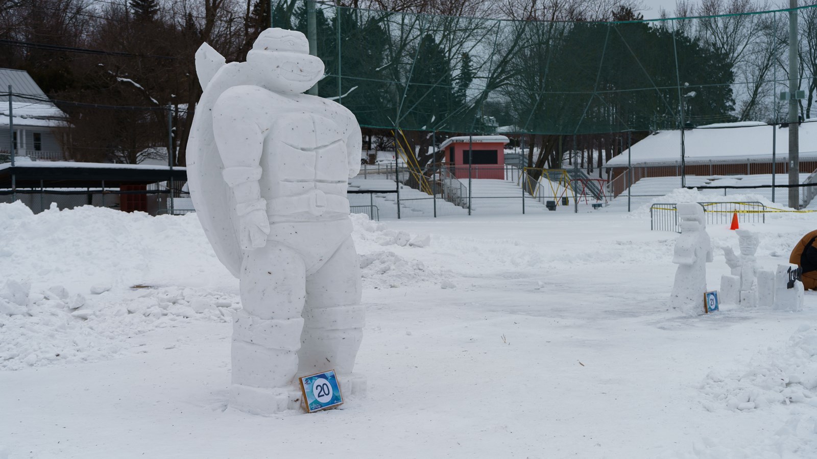 Vingt-cinq sculptures de neige à Saint-Georges