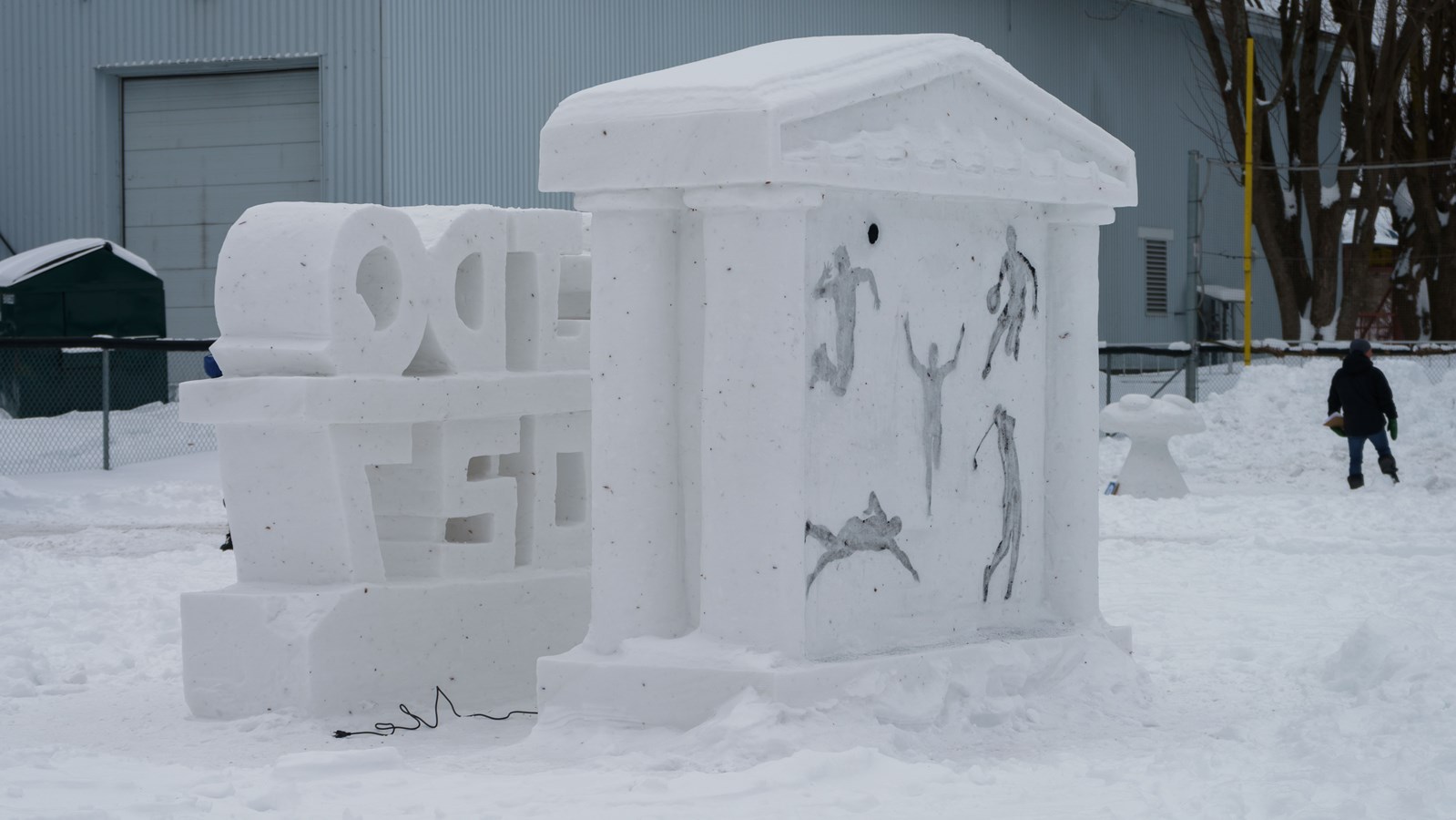 Vingt-cinq sculptures de neige à Saint-Georges