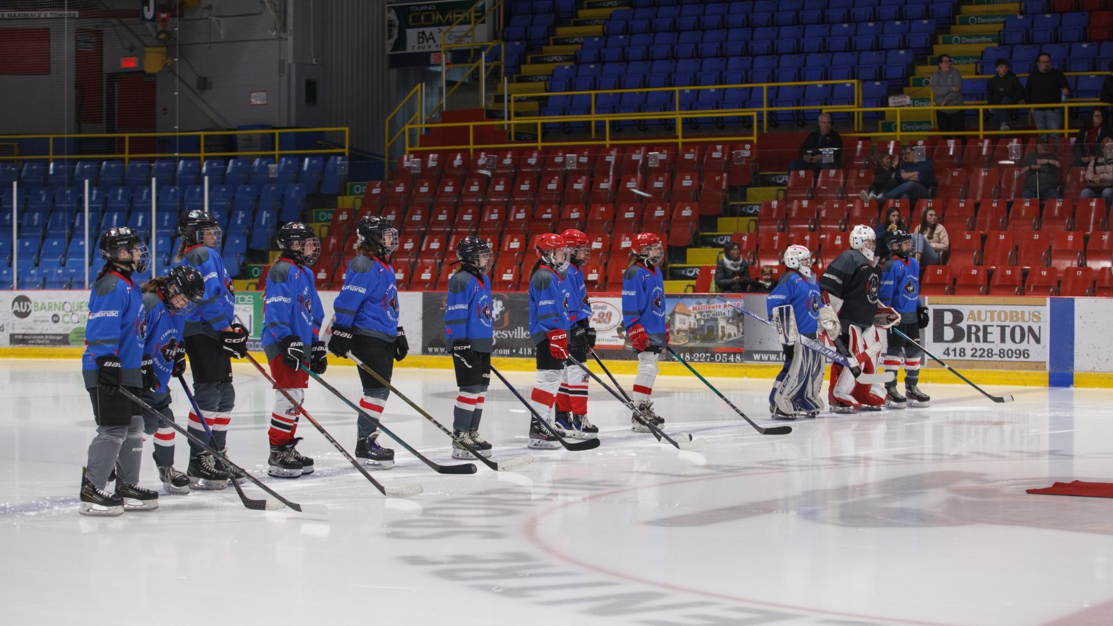 Le Tournoi de hockey féminin de Saint-Georges bat son plein