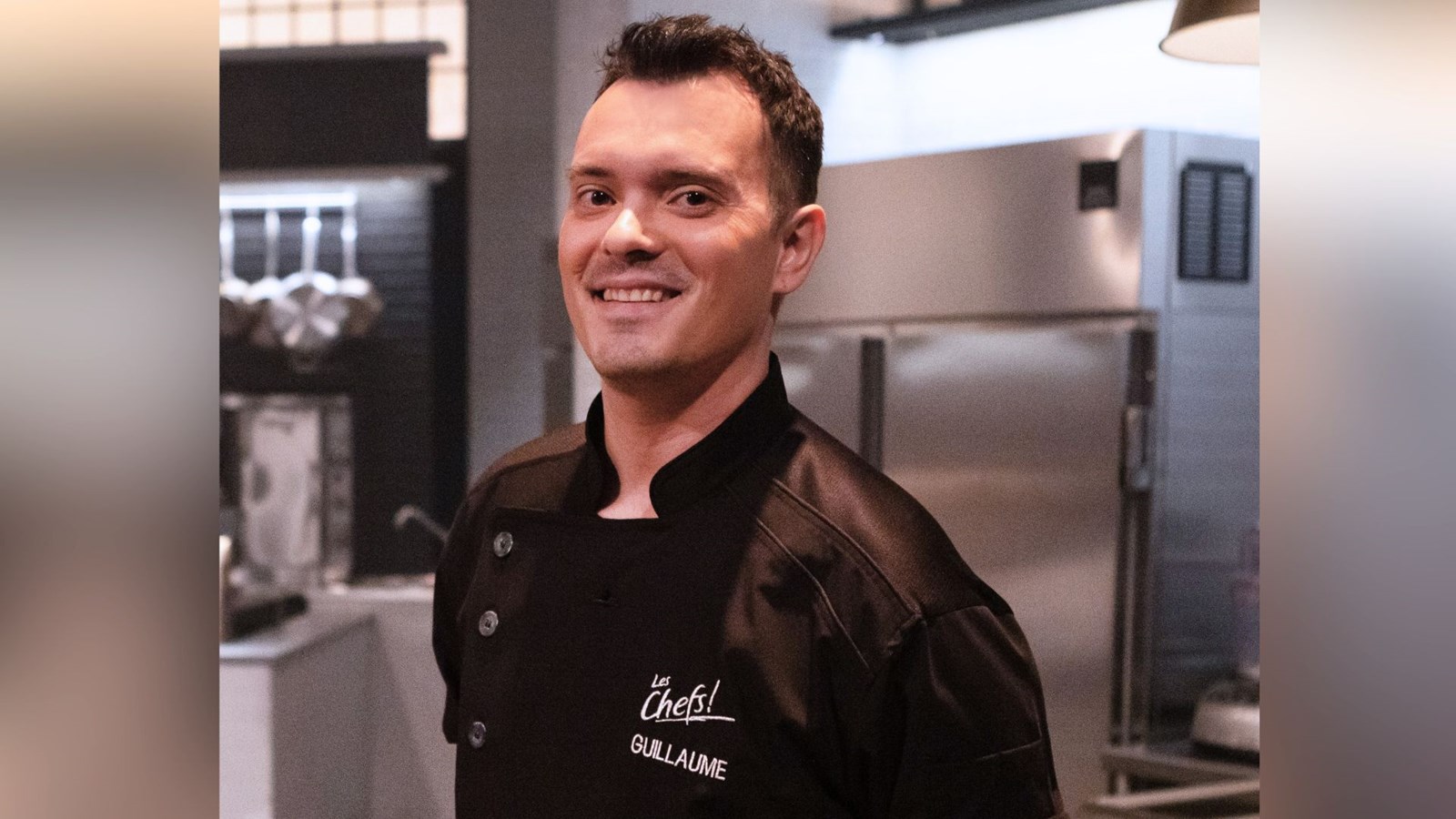 Le chef cuisinier et enseignant, Guillaume Couture, est récipiendaire du prix Mur-Mure, remis à un ancien étudiant de la PVB.