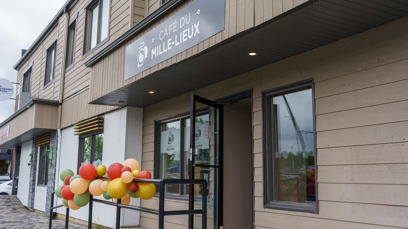 Le Café du Mille-Lieux prend vie!