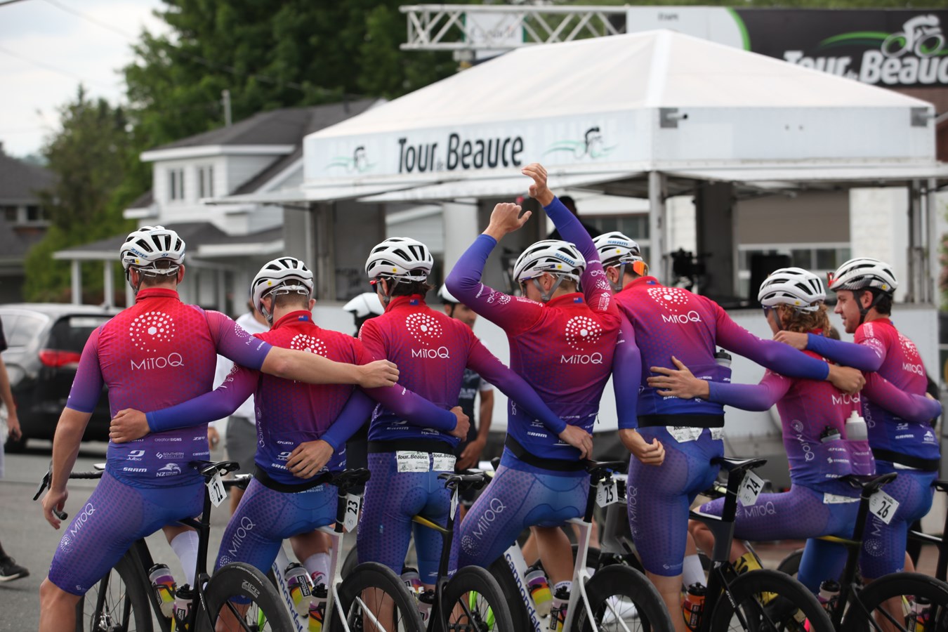Le Tour de Beauce 2025 prend son départ à Saint-Gédéon