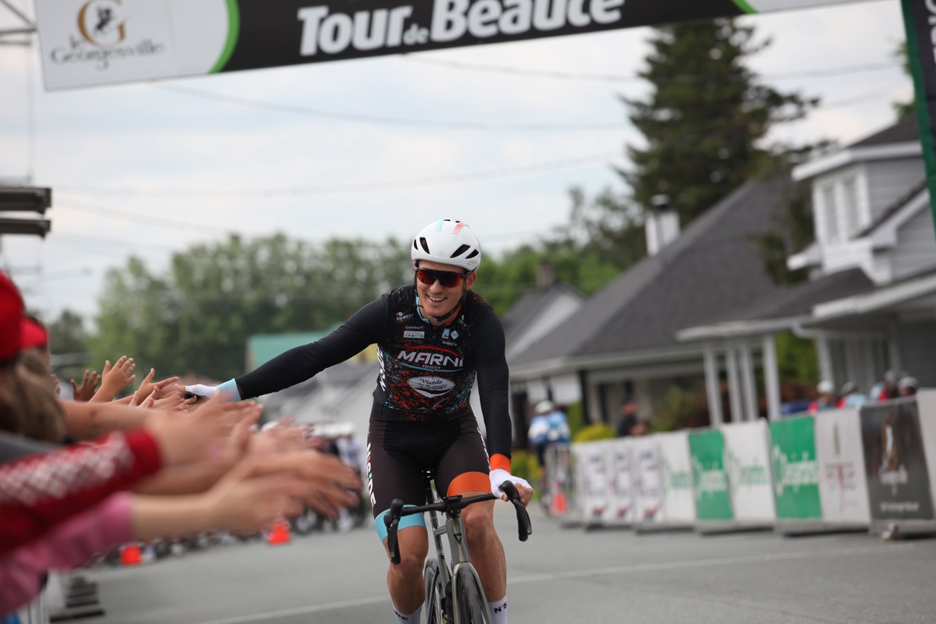 Le Tour de Beauce 2025 prend son départ à Saint-Gédéon