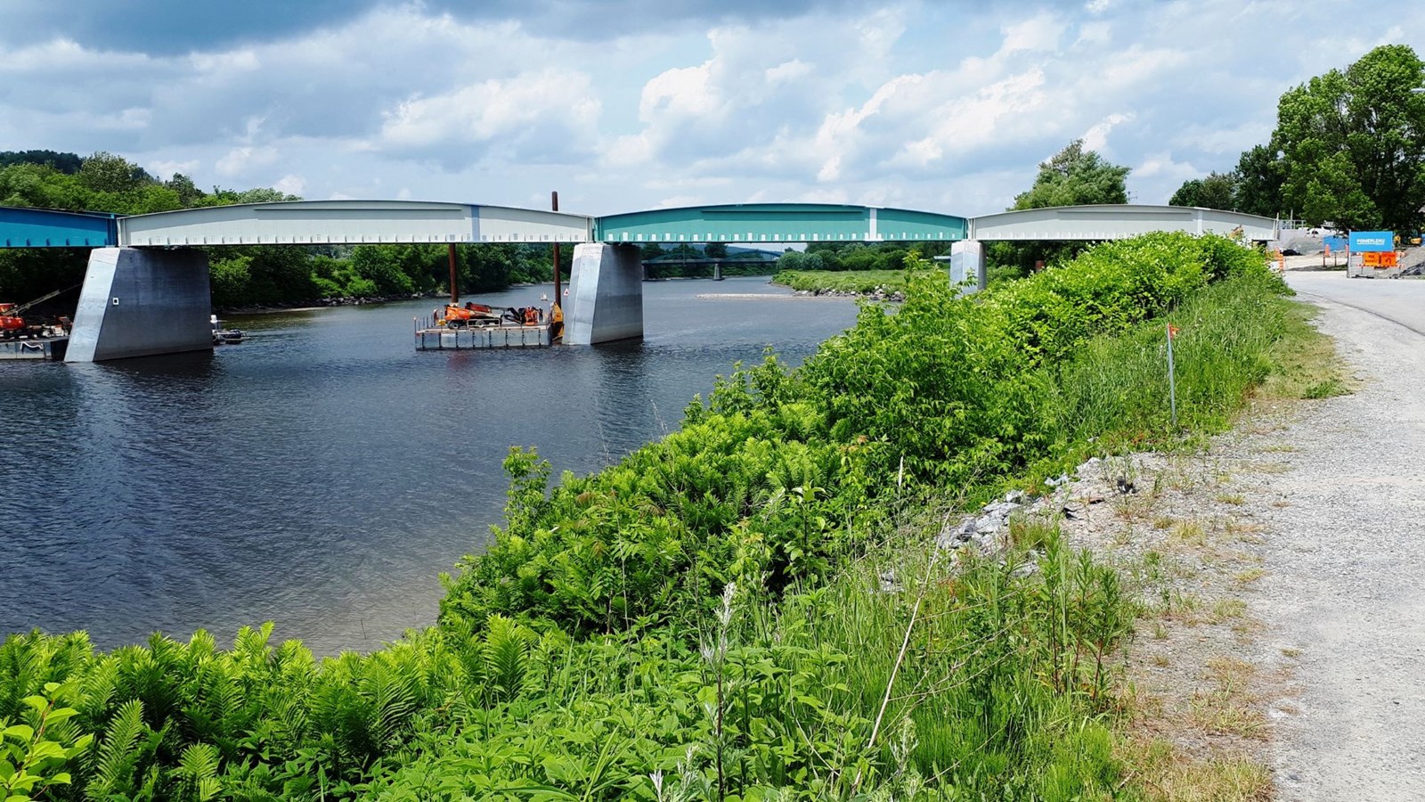 Pont ferroviaire de Vallée-Jonction: la construction avance à un «rythme soutenu»