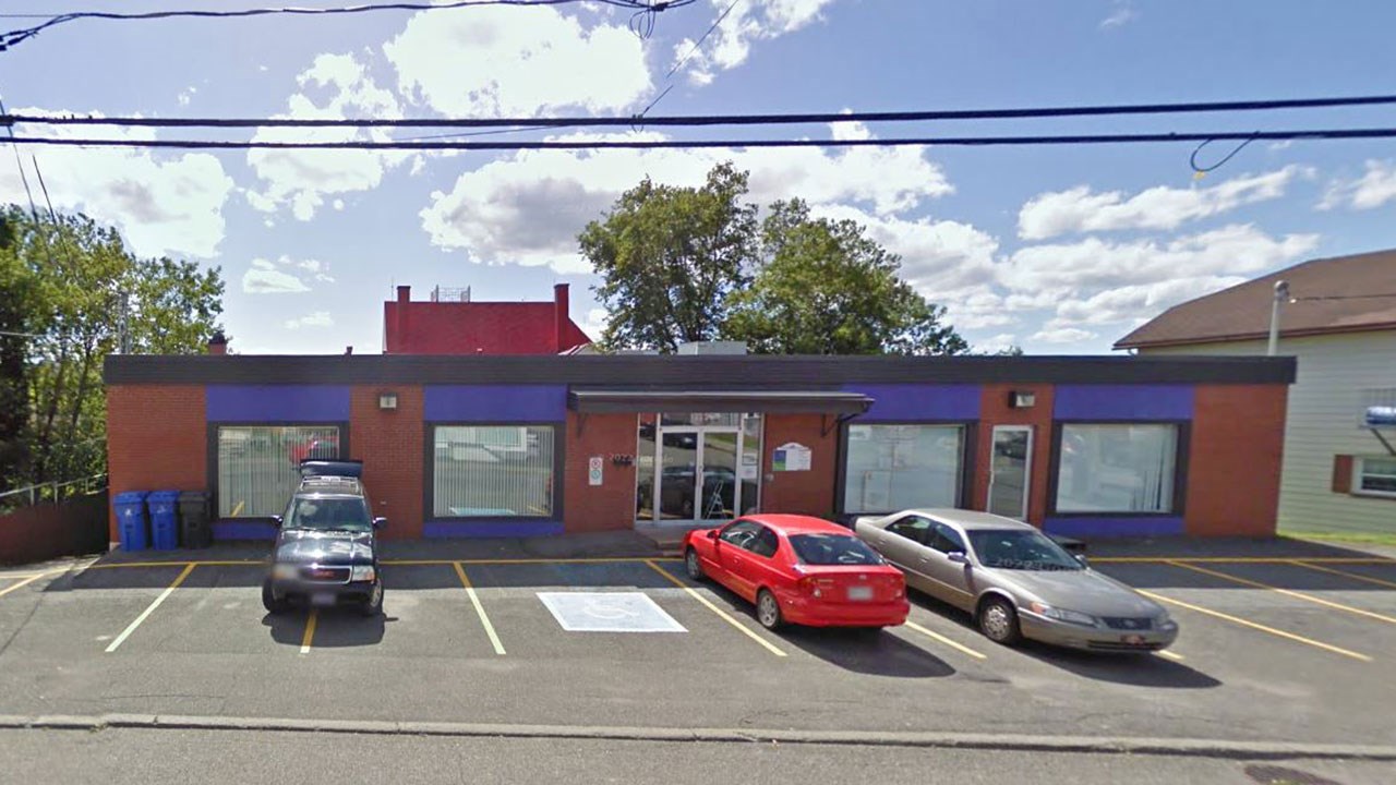 Le centre de billard devient St-Georges Draperies en 1968