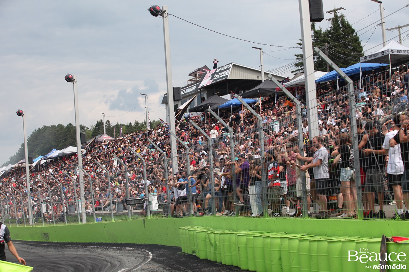 Le championnat de drift attire les foules à Vallée-Jonction