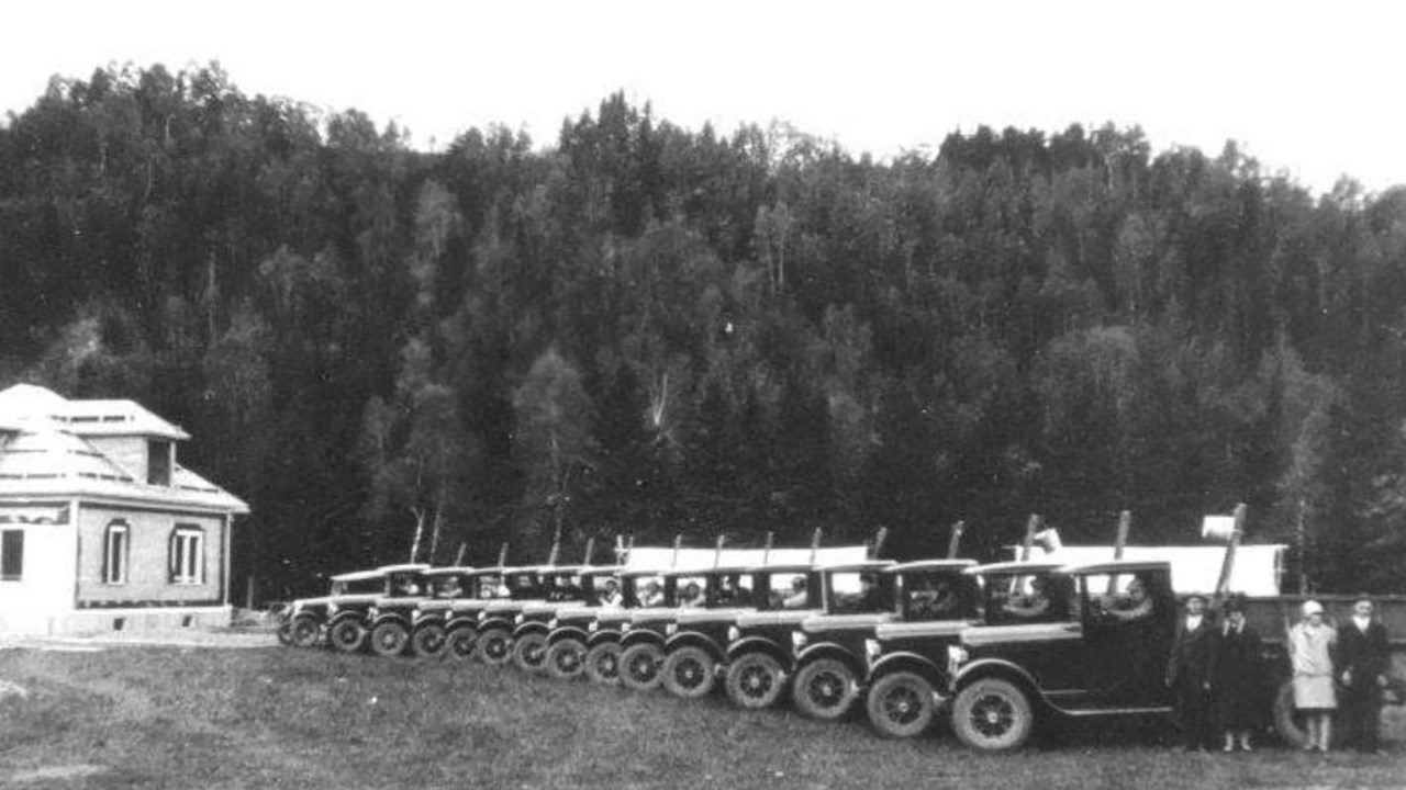 Les camions Reo d'Édouard Lacroix