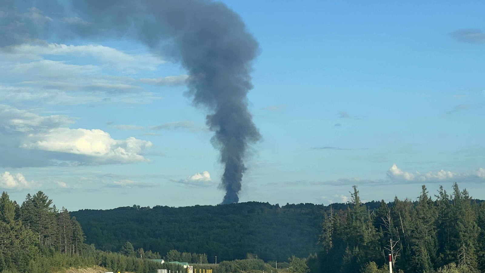 Saint-Philibert : important incendie dans l'entreprise Fernand Bégin