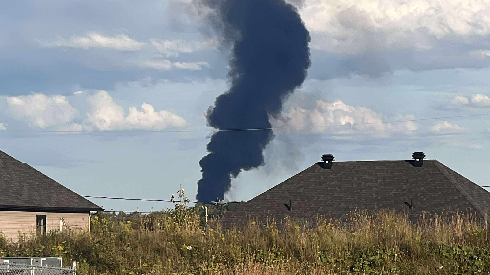 Saint-Philibert : important incendie dans l'entreprise Fernand Bégin