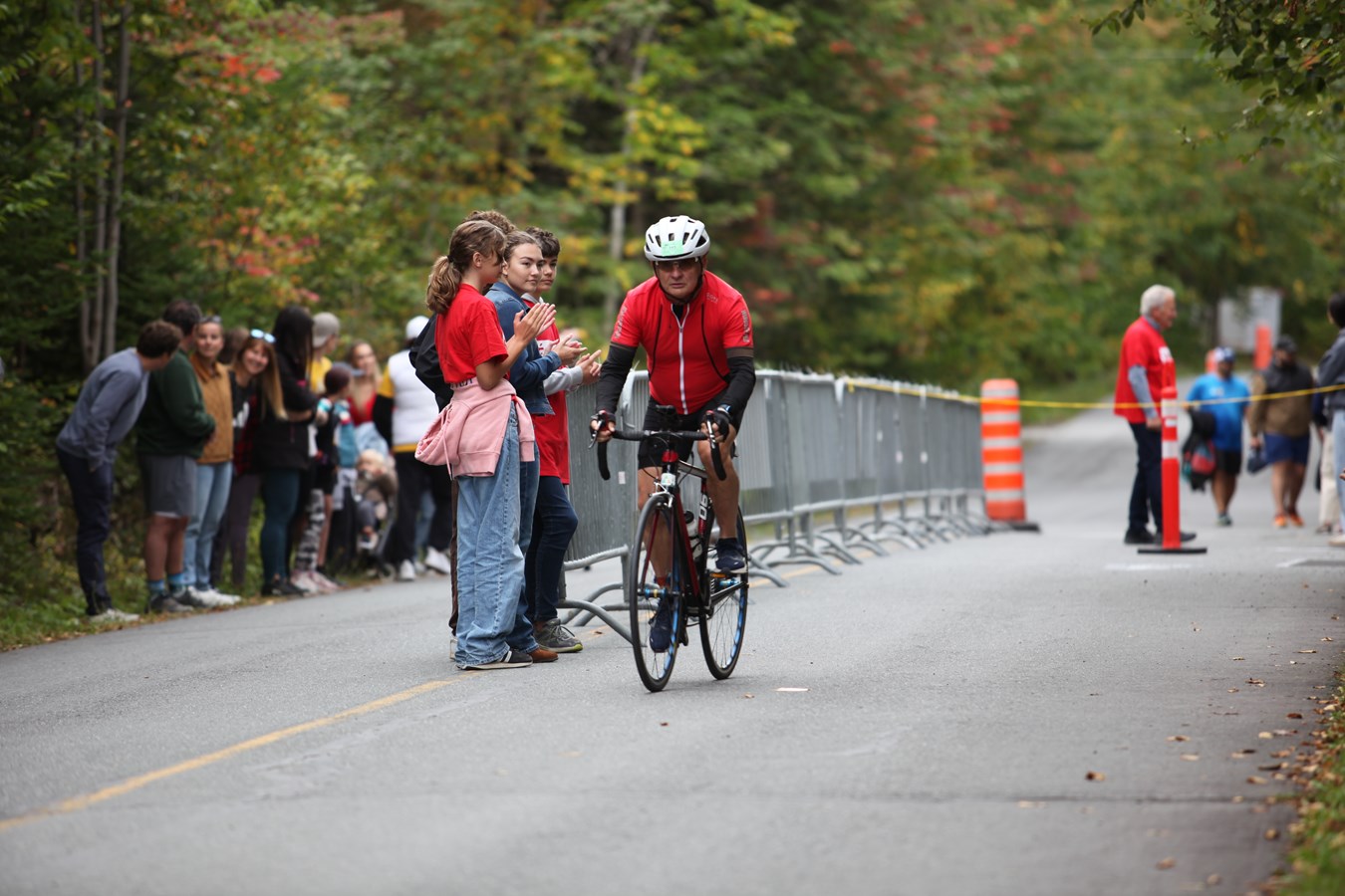 Le Triathlon du Lac-Poulin rassemble les foules pour son retour