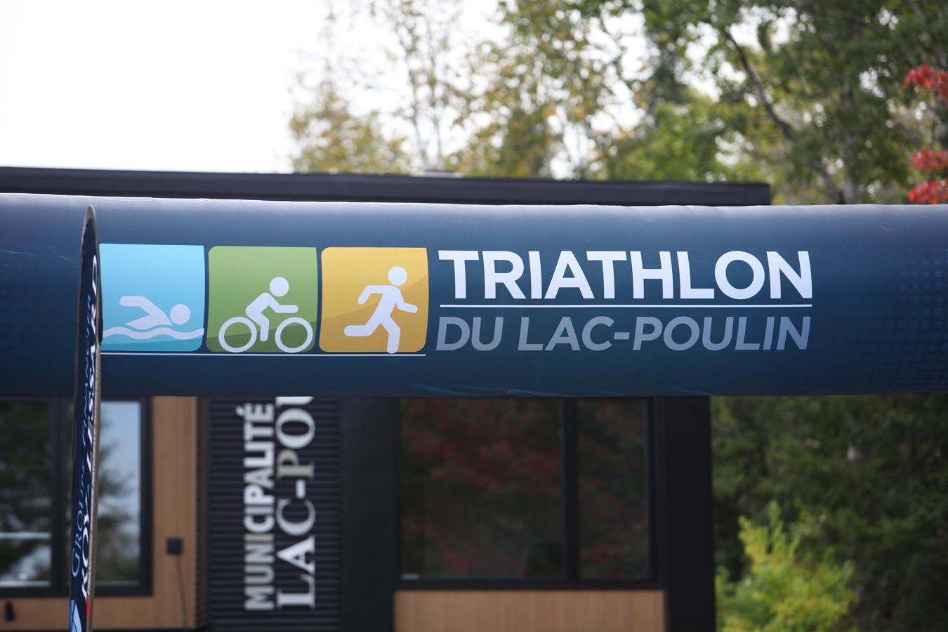 Le Triathlon du Lac-Poulin rassemble les foules pour son retour