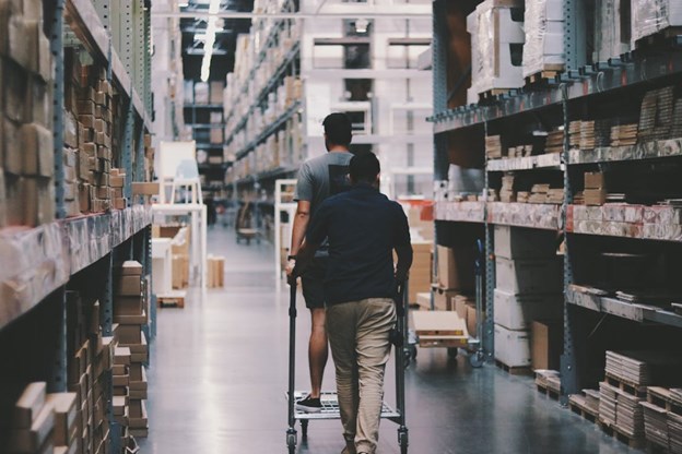 Automatiser ses entrepôts pour répondre à la croissance du e-commerce